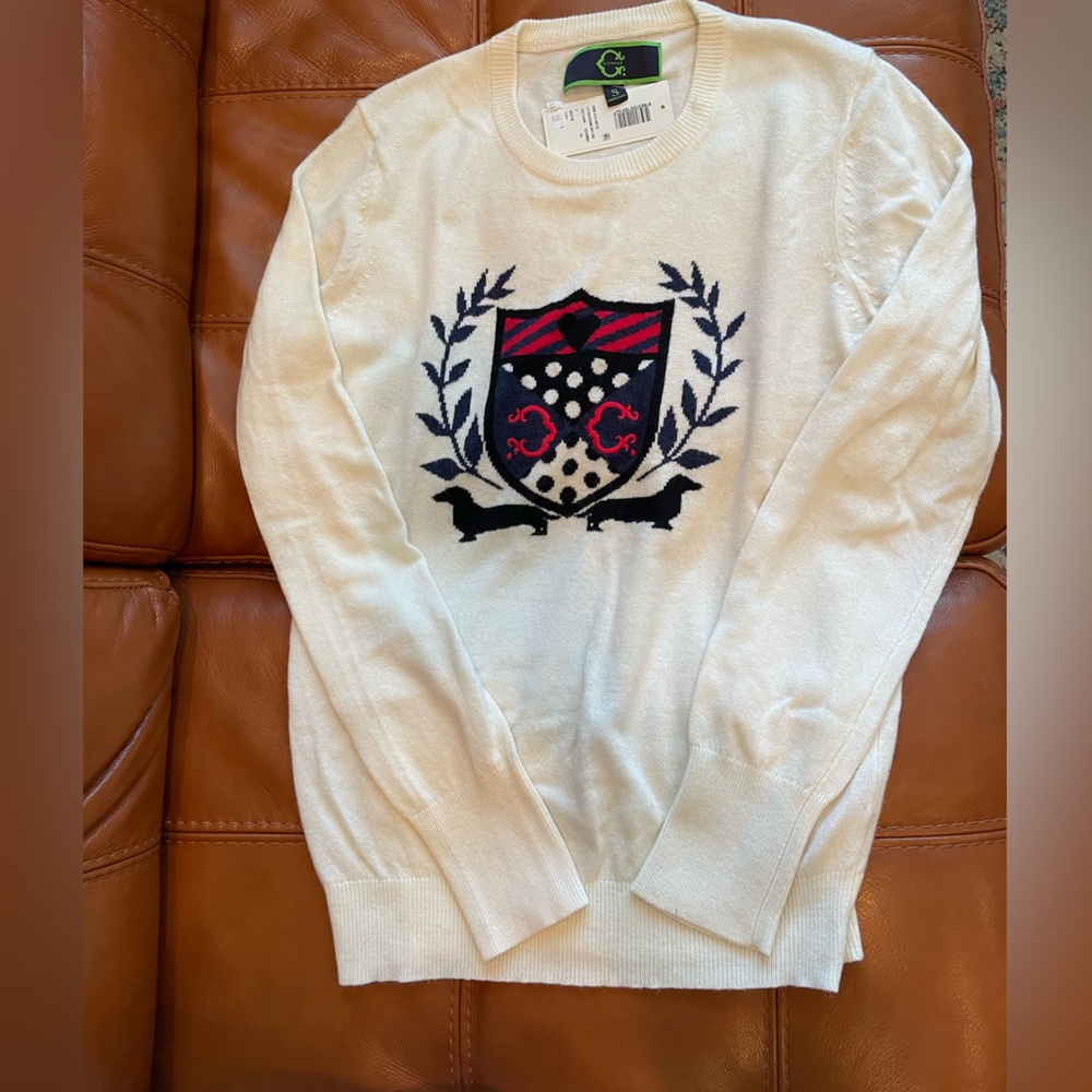 C. Wonder Ivory Sweater Long Sleeve Dachshund Crest NWT Small